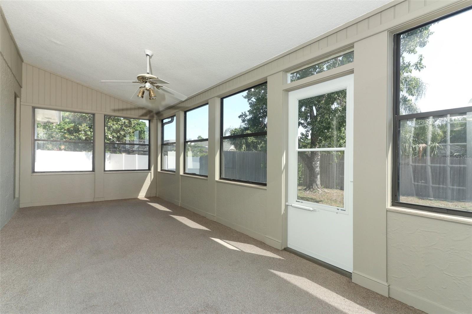Image 40 of 72 For 7703 Pine Vista Court