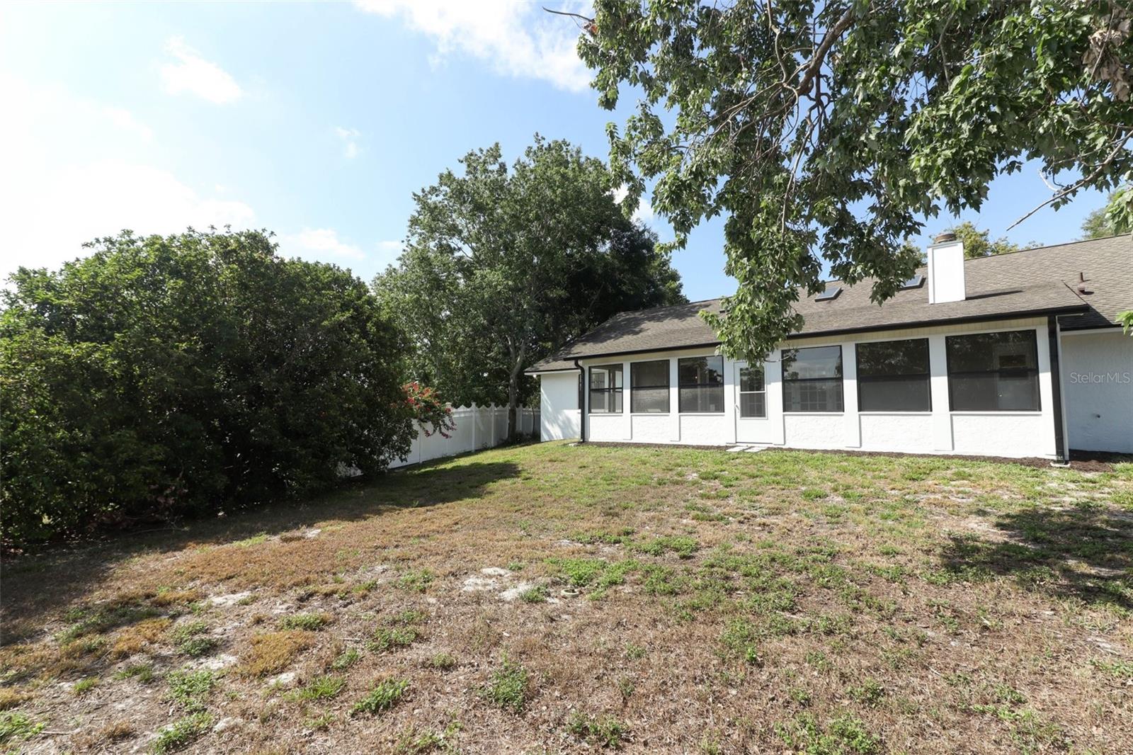 Image 45 of 72 For 7703 Pine Vista Court