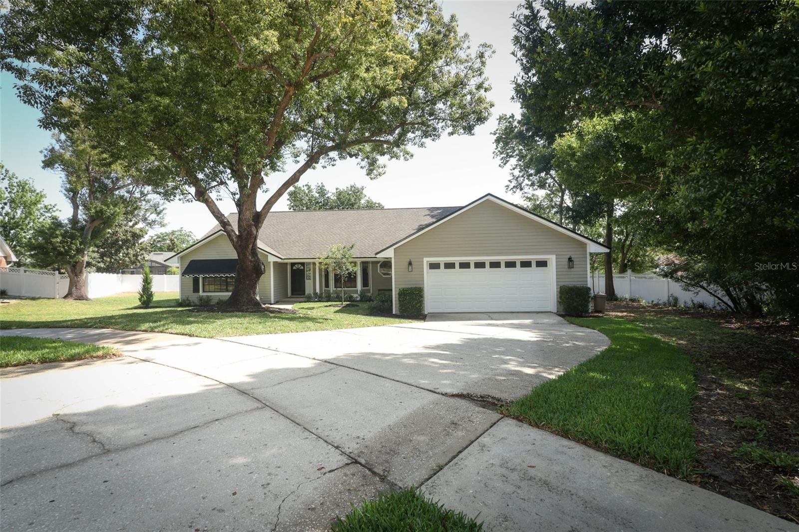 Image 49 of 72 For 7703 Pine Vista Court