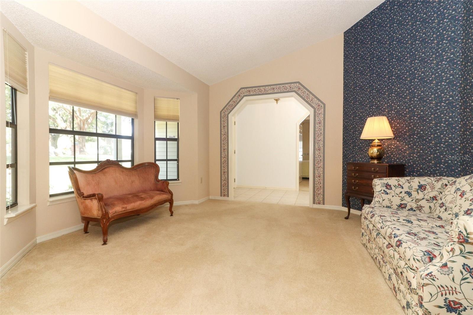 Image 5 of 72 For 7703 Pine Vista Court