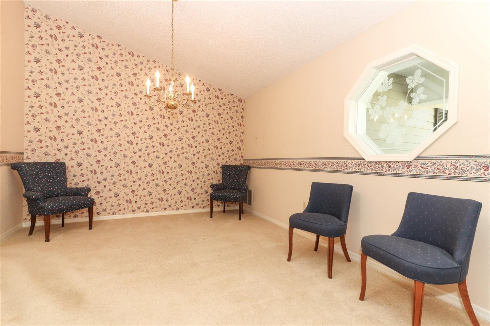 Image 9 of 72 For 7703 Pine Vista Court