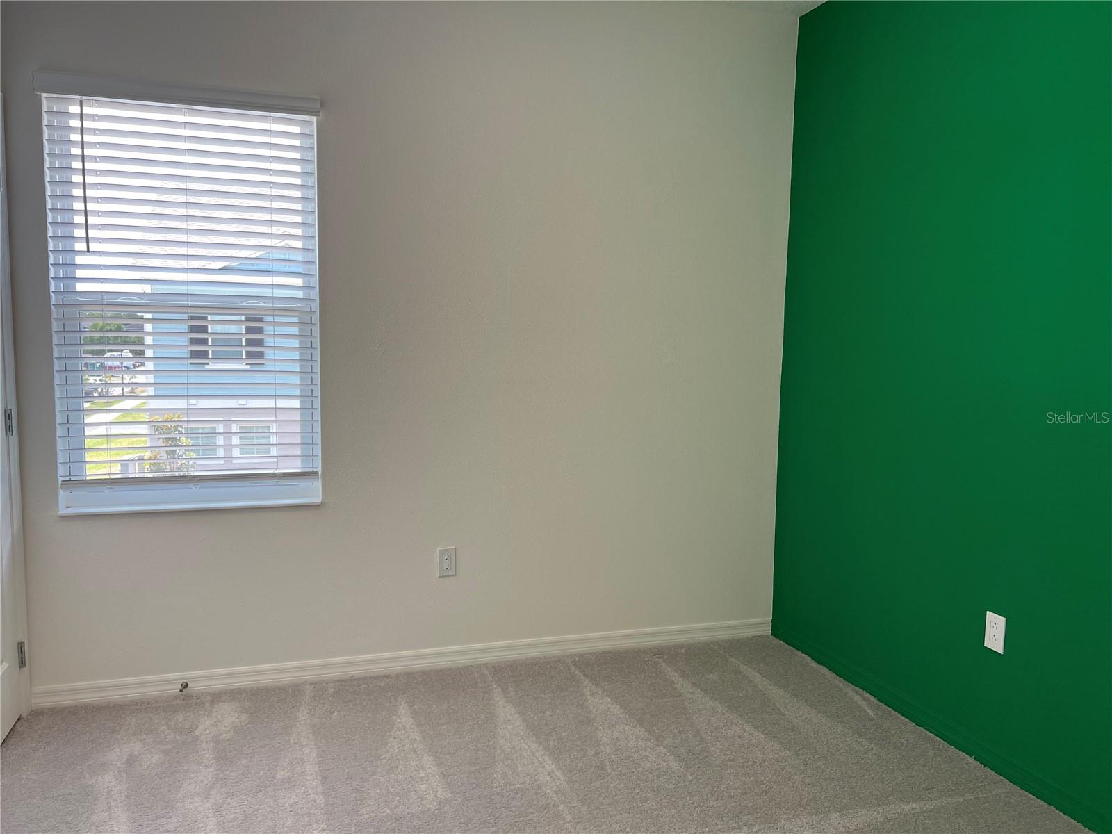 Image 11 of 19 For 1336 Stockwell Avenue