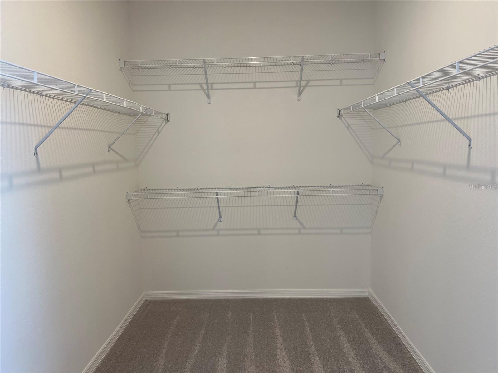 Image 16 of 19 For 1336 Stockwell Avenue