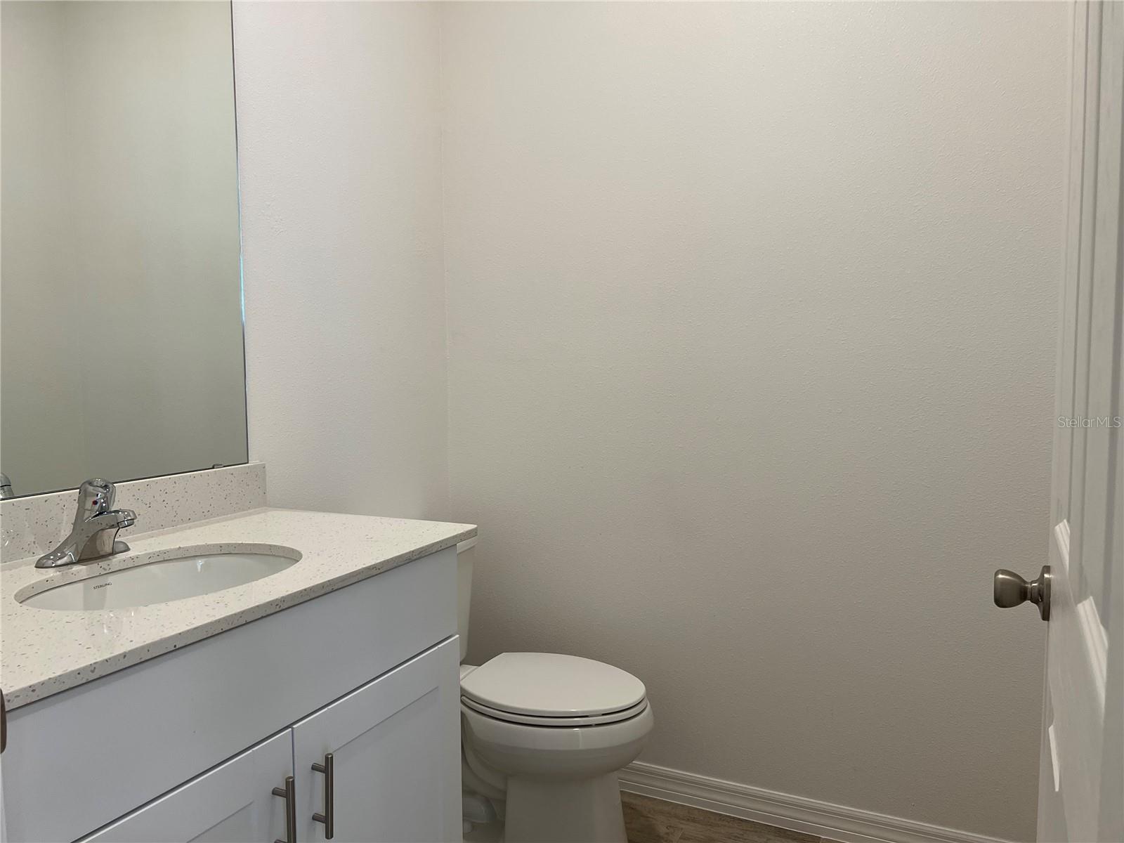 Image 8 of 19 For 1336 Stockwell Avenue