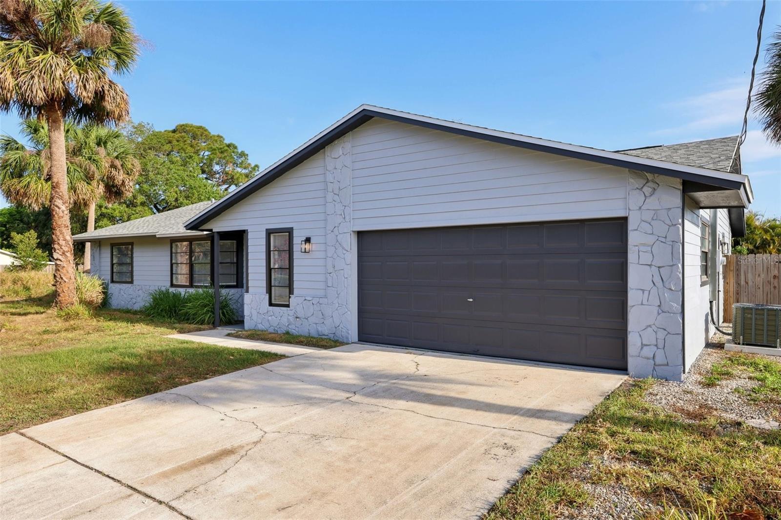 Image 2 of 38 For 4510 Bonanza Street