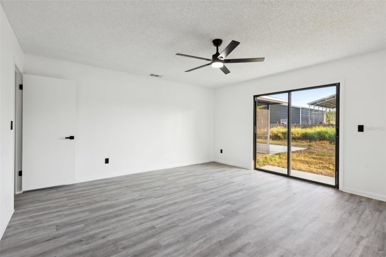 Image 22 of 38 For 4510 Bonanza Street