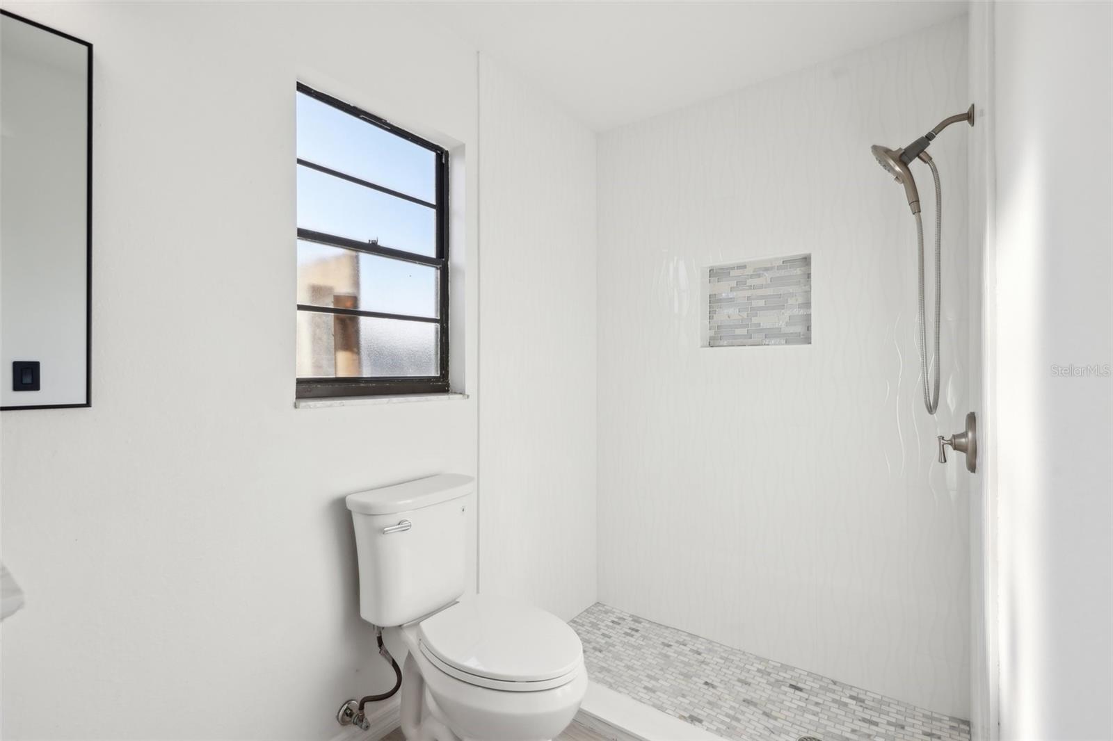 Image 24 of 38 For 4510 Bonanza Street