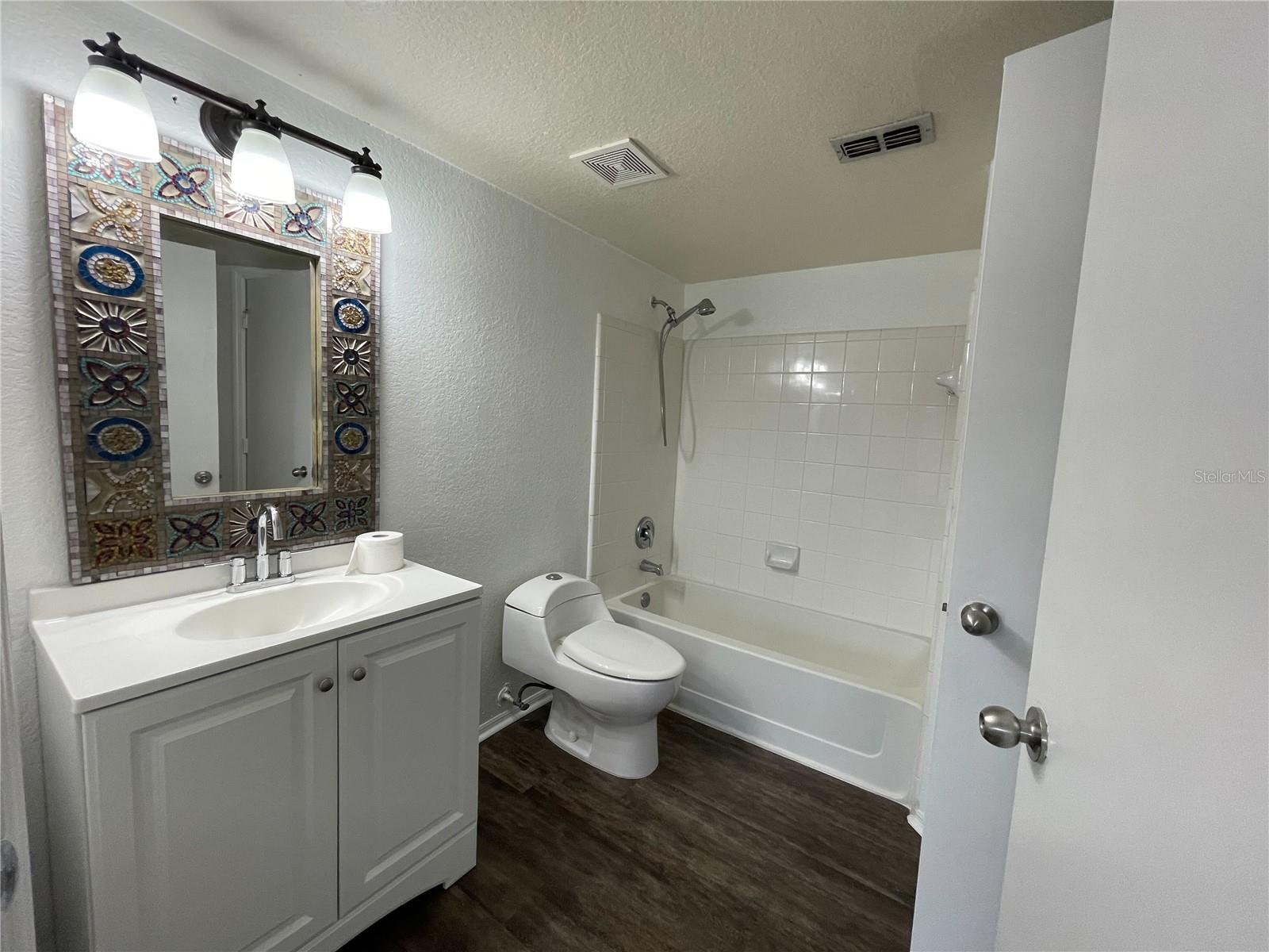 Image 12 of 13 For 2202 Key West Court 616