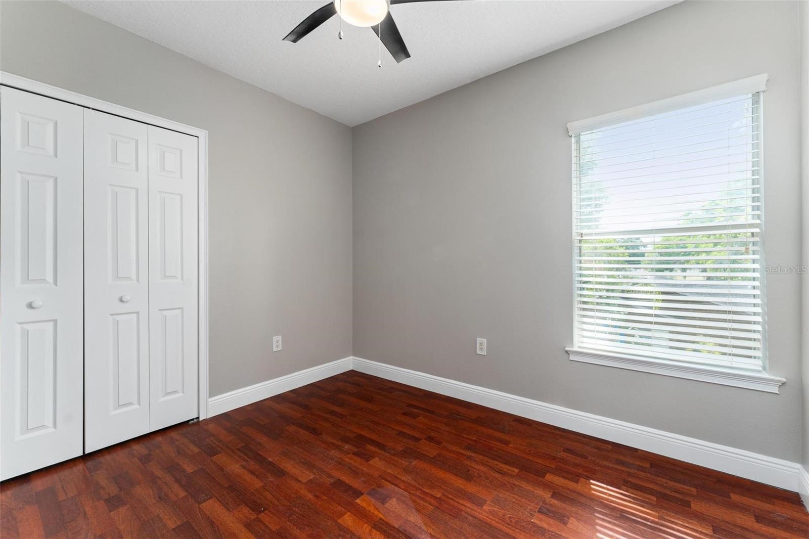 Image 33 of 51 For 1130 Hardy Avenue