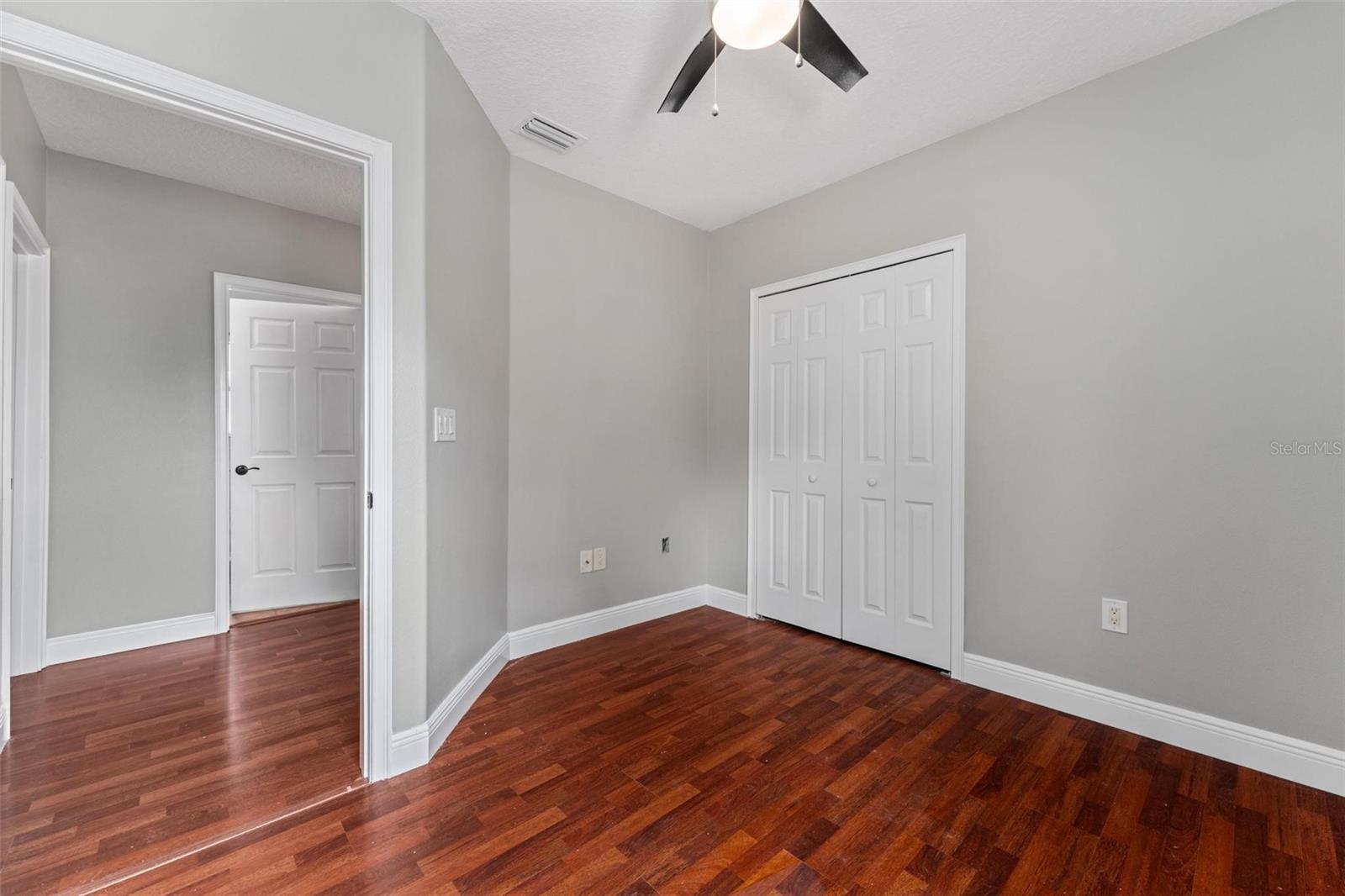 Image 34 of 51 For 1130 Hardy Avenue