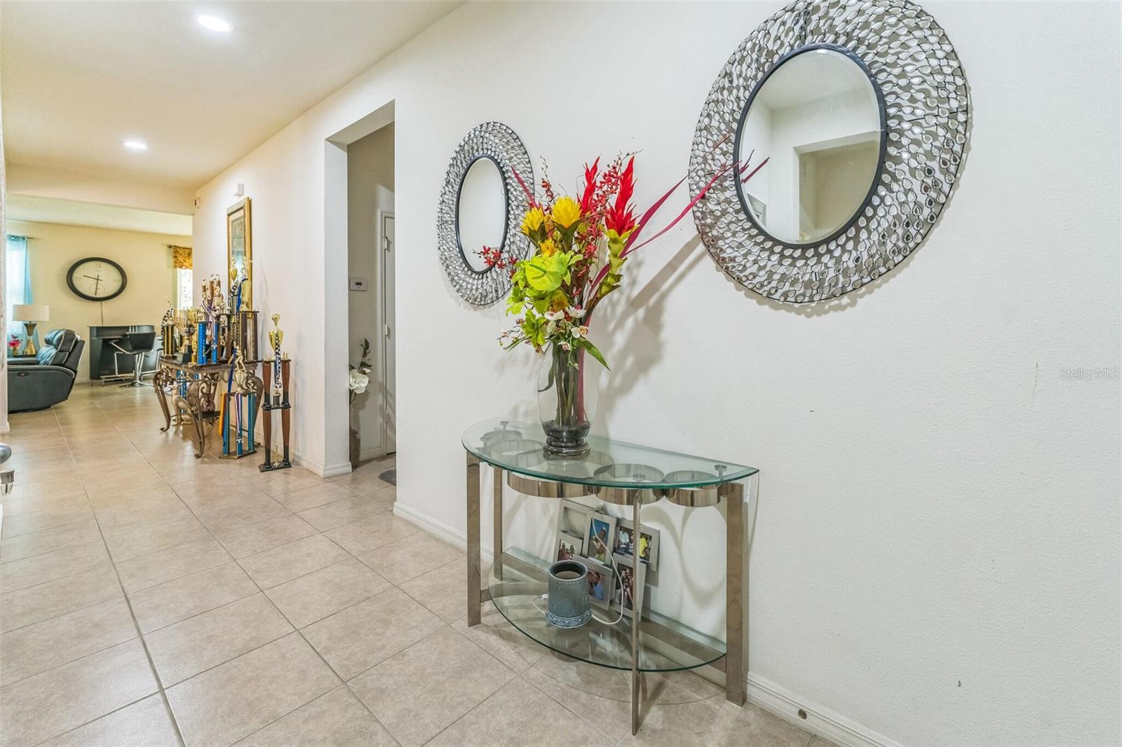 Image 21 of 48 For 2815 Shelburne Way