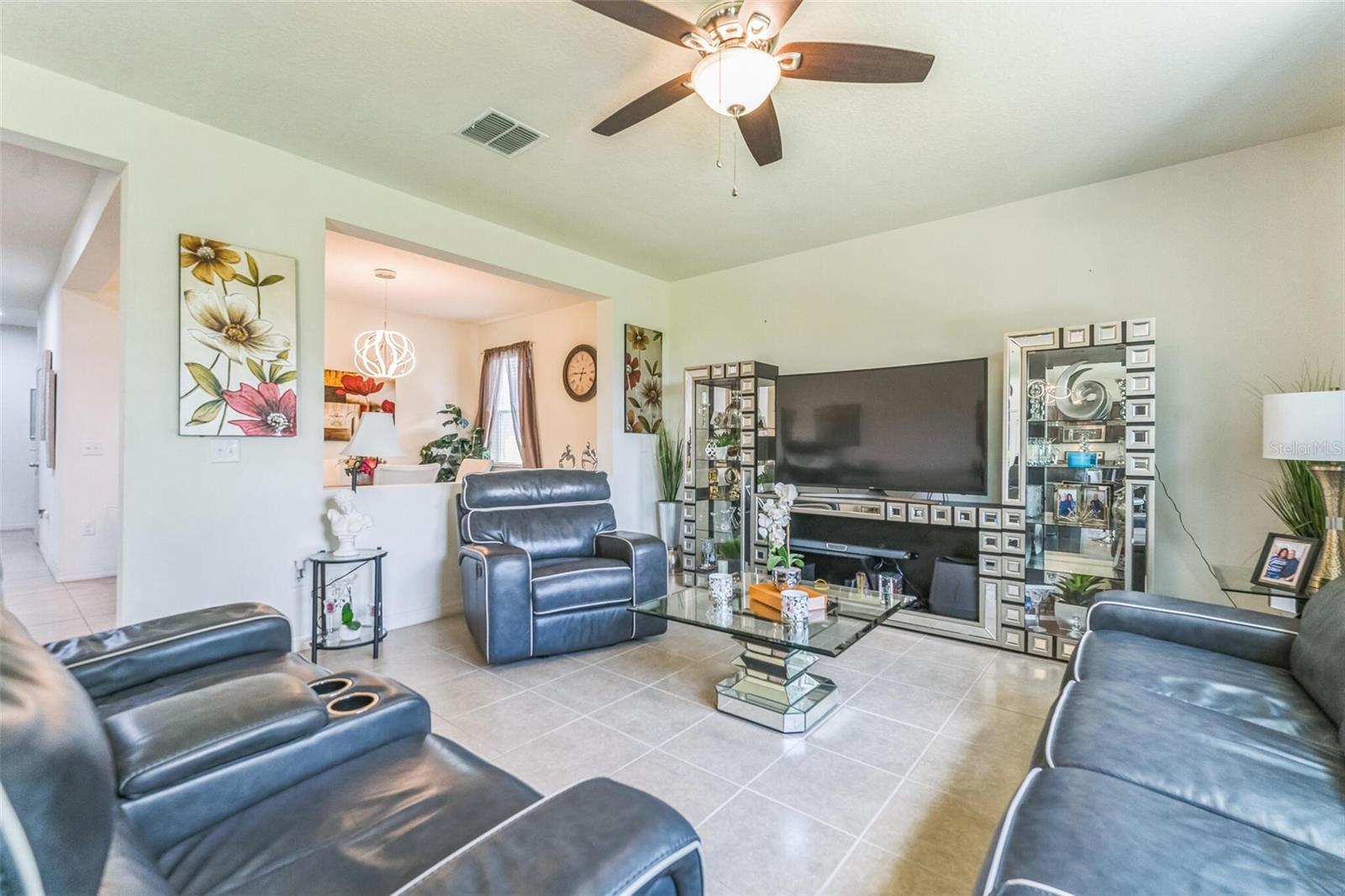 Image 23 of 48 For 2815 Shelburne Way