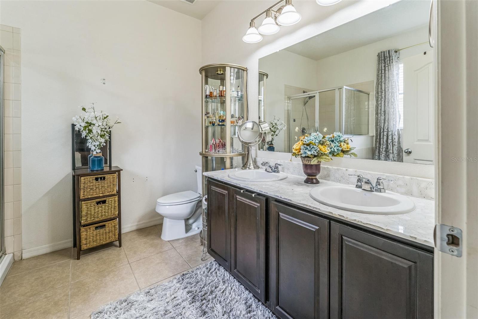 Image 45 of 48 For 2815 Shelburne Way