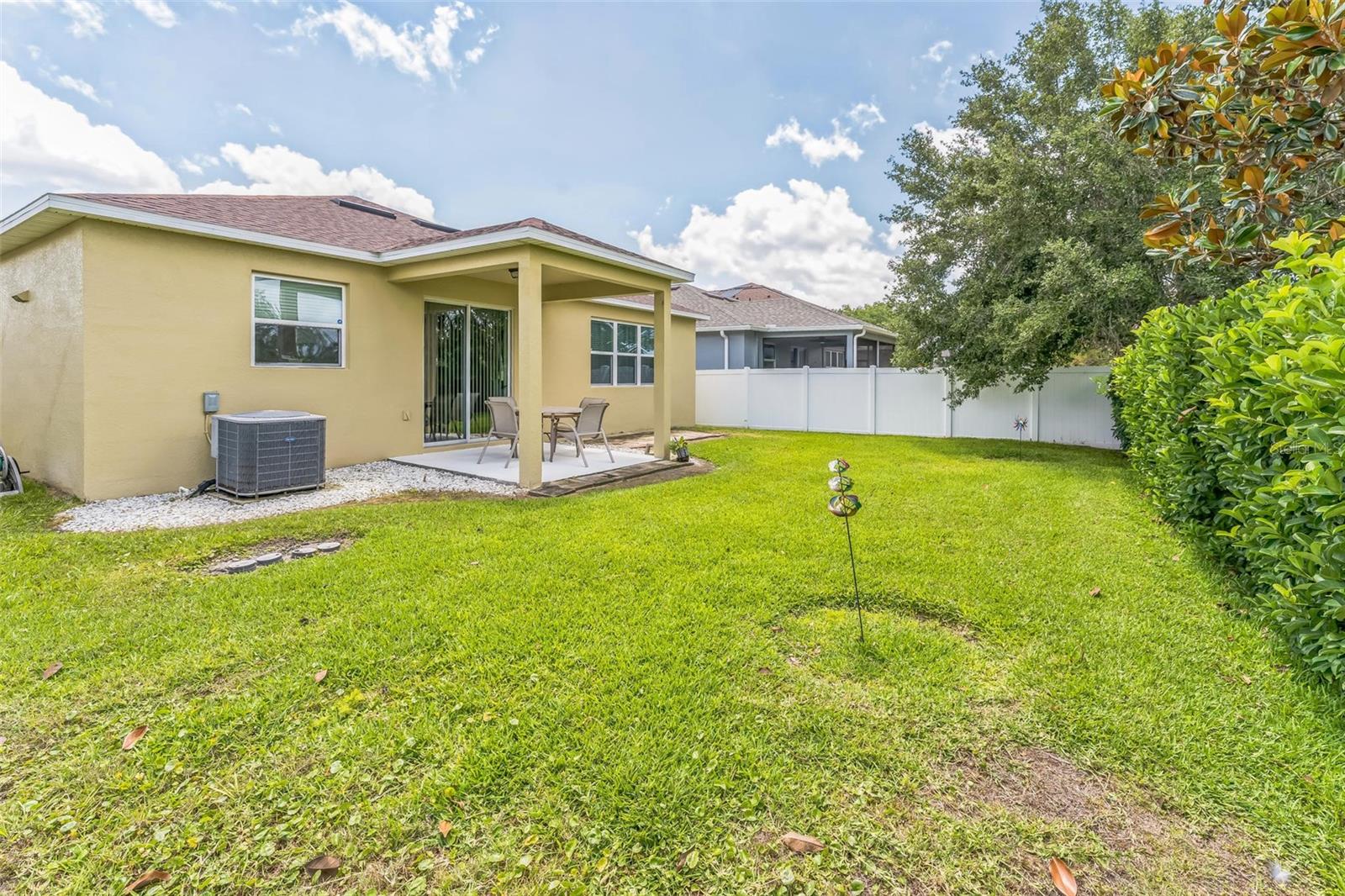 Image 5 of 48 For 2815 Shelburne Way