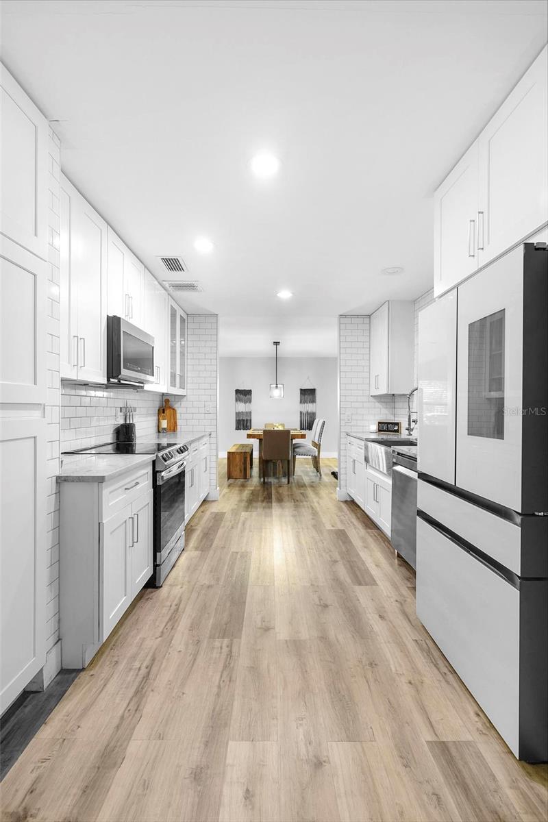 Image 5 of 51 For 412 Pinar Drive