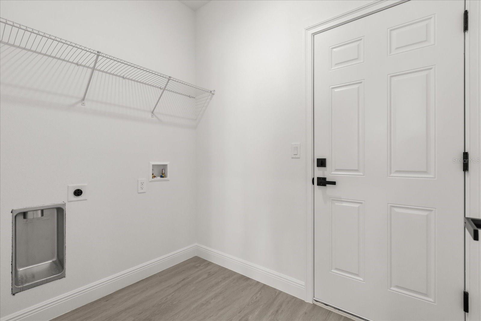 Image 14 of 36 For 6571 Bedstrow Boulevard