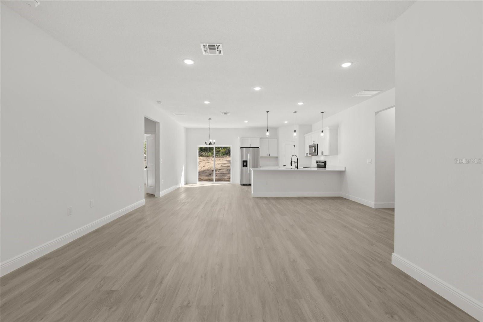 Image 8 of 36 For 6571 Bedstrow Boulevard