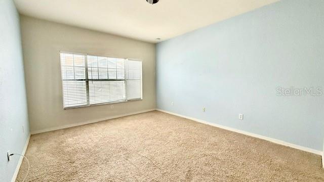 Image 14 of 21 For 2604 Grand Central Parkway 10
