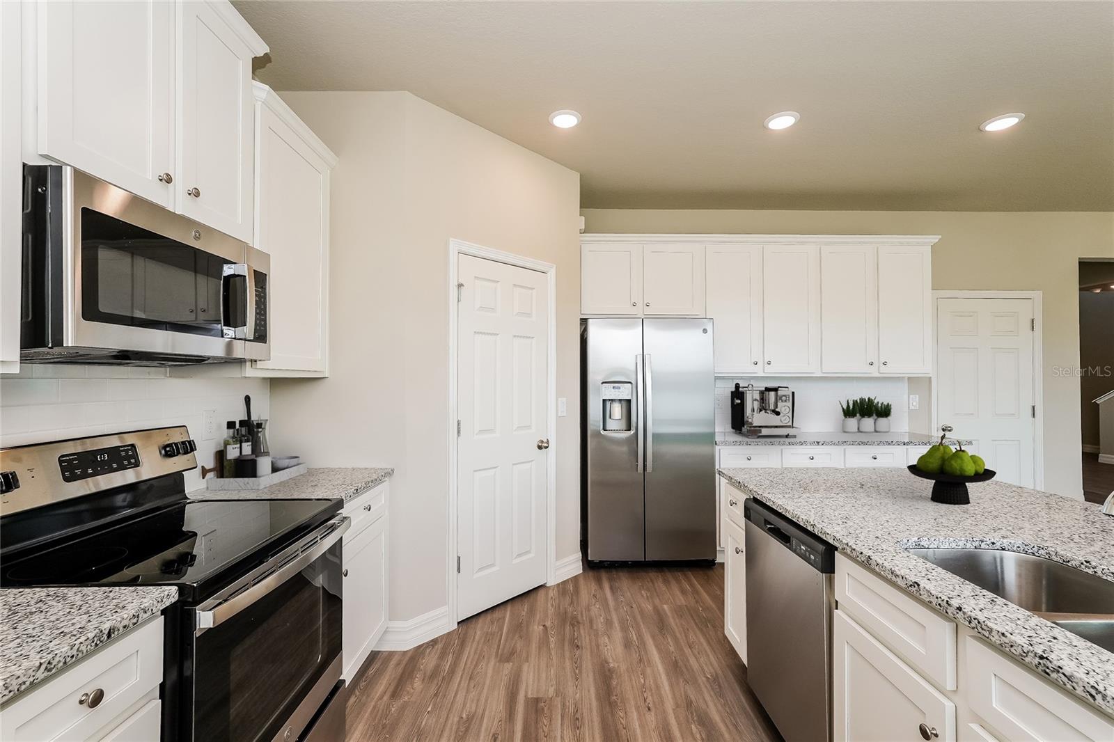 Image 4 of 17 For 1687 Rookery Road
