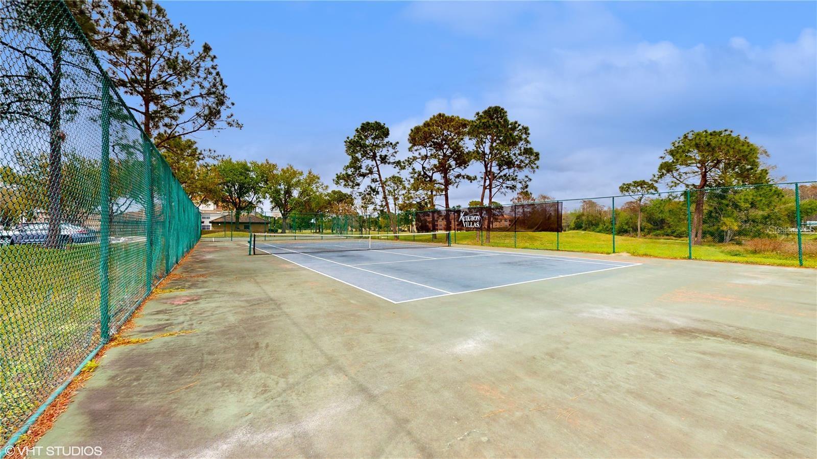Image 16 of 28 For 13839 Fairway Island Drive 1116