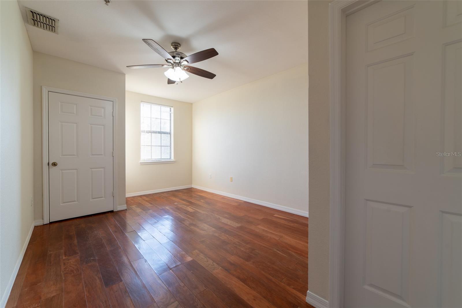Image 23 of 39 For 5550 Michigan Street 3309