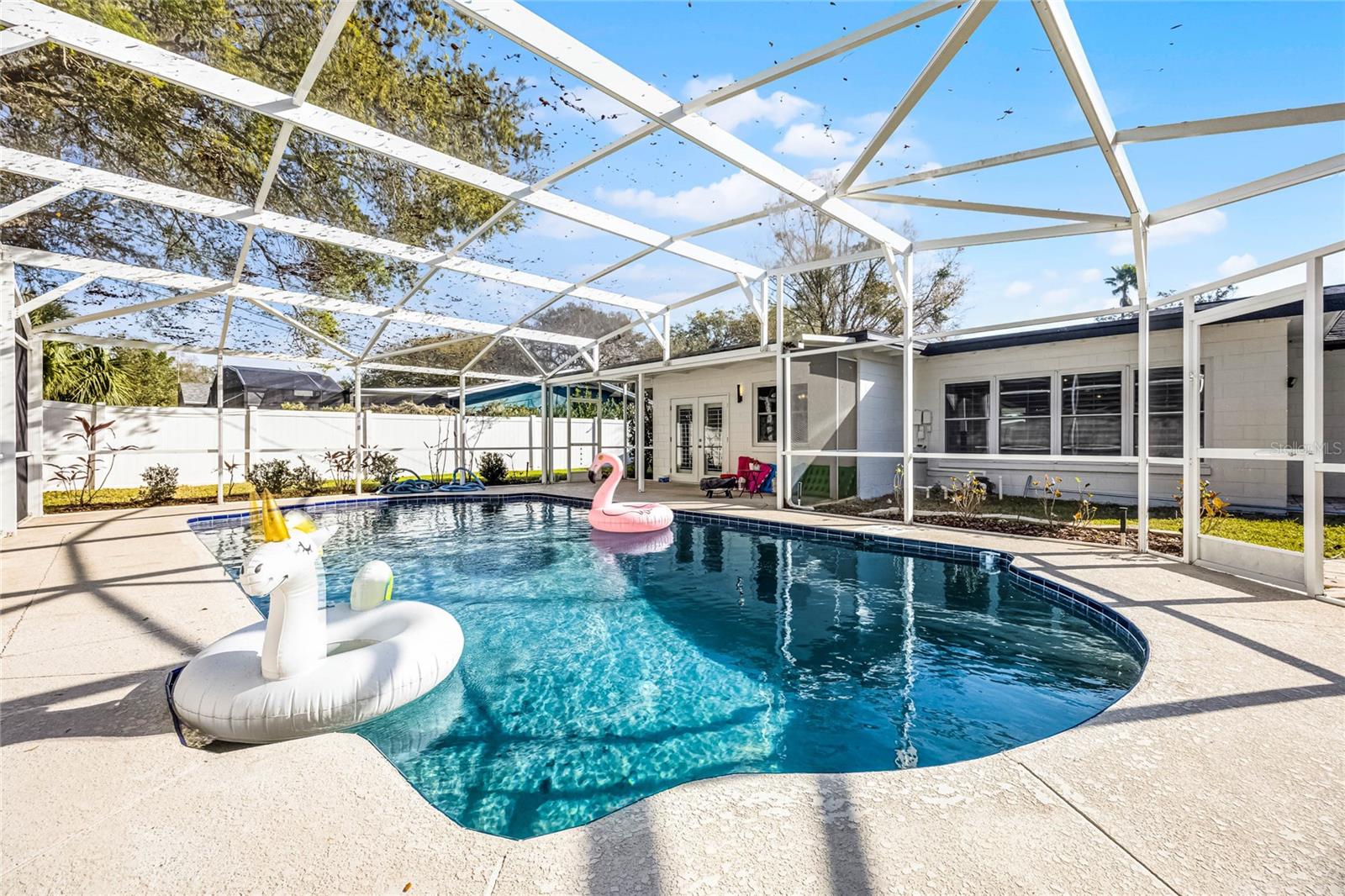 Image 16 of 18 For 1231 Glastonberry Road