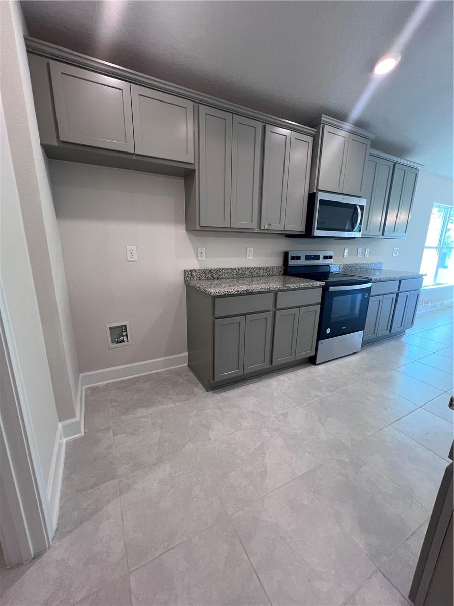 Image 10 of 16 For 4250 Sagefield Drive