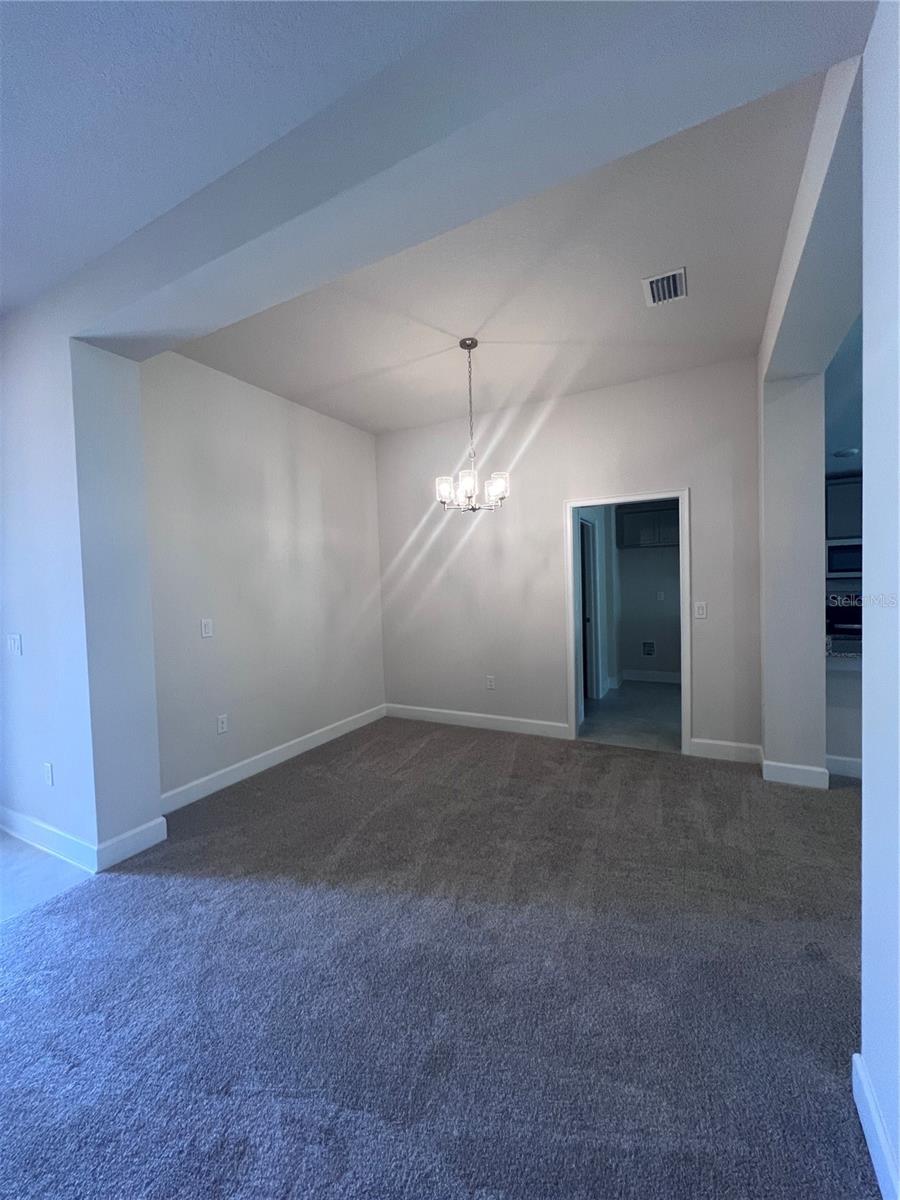 Image 9 of 16 For 4250 Sagefield Drive