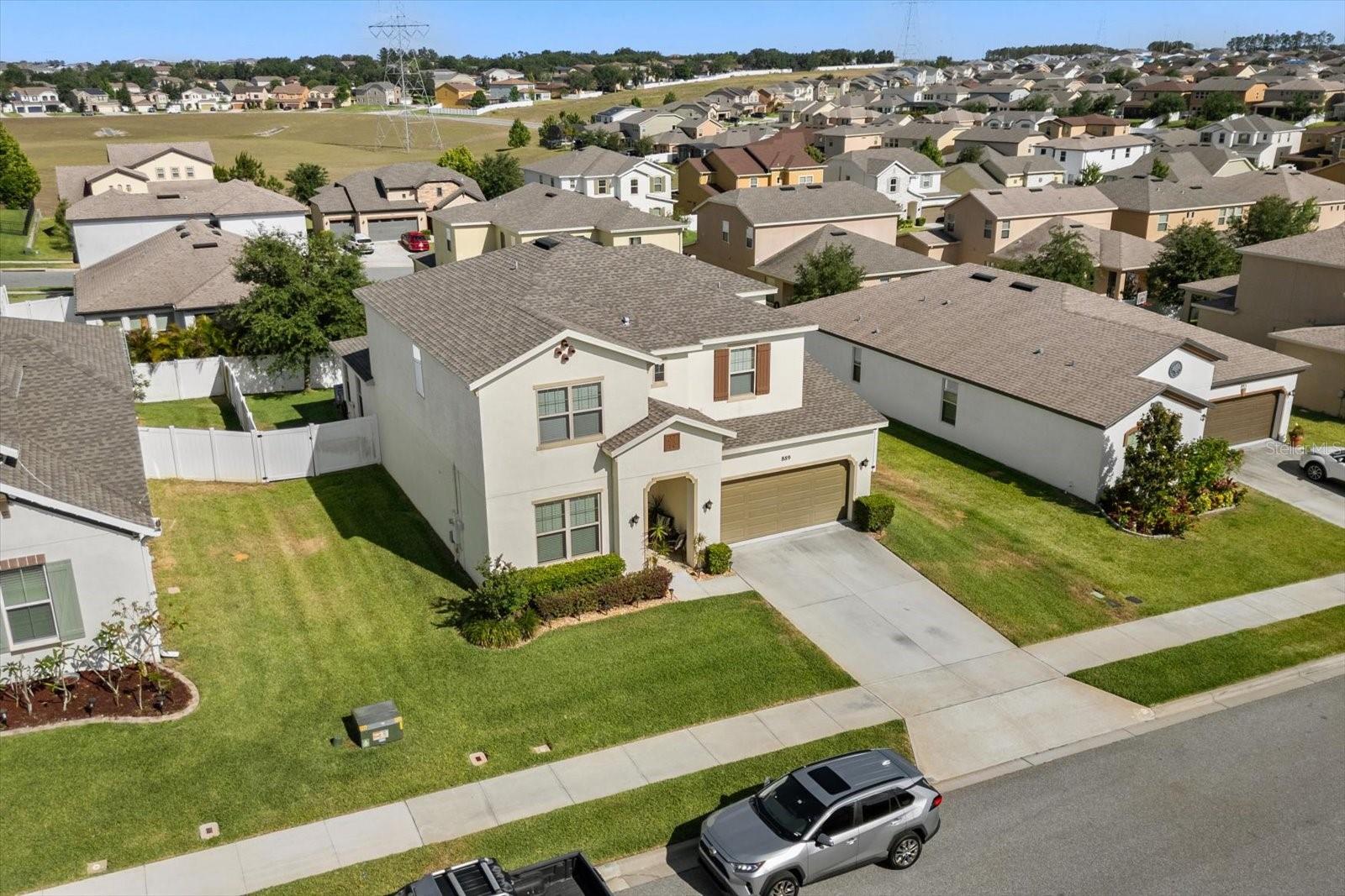 Image 3 of 43 For 889 Boxelder Avenue