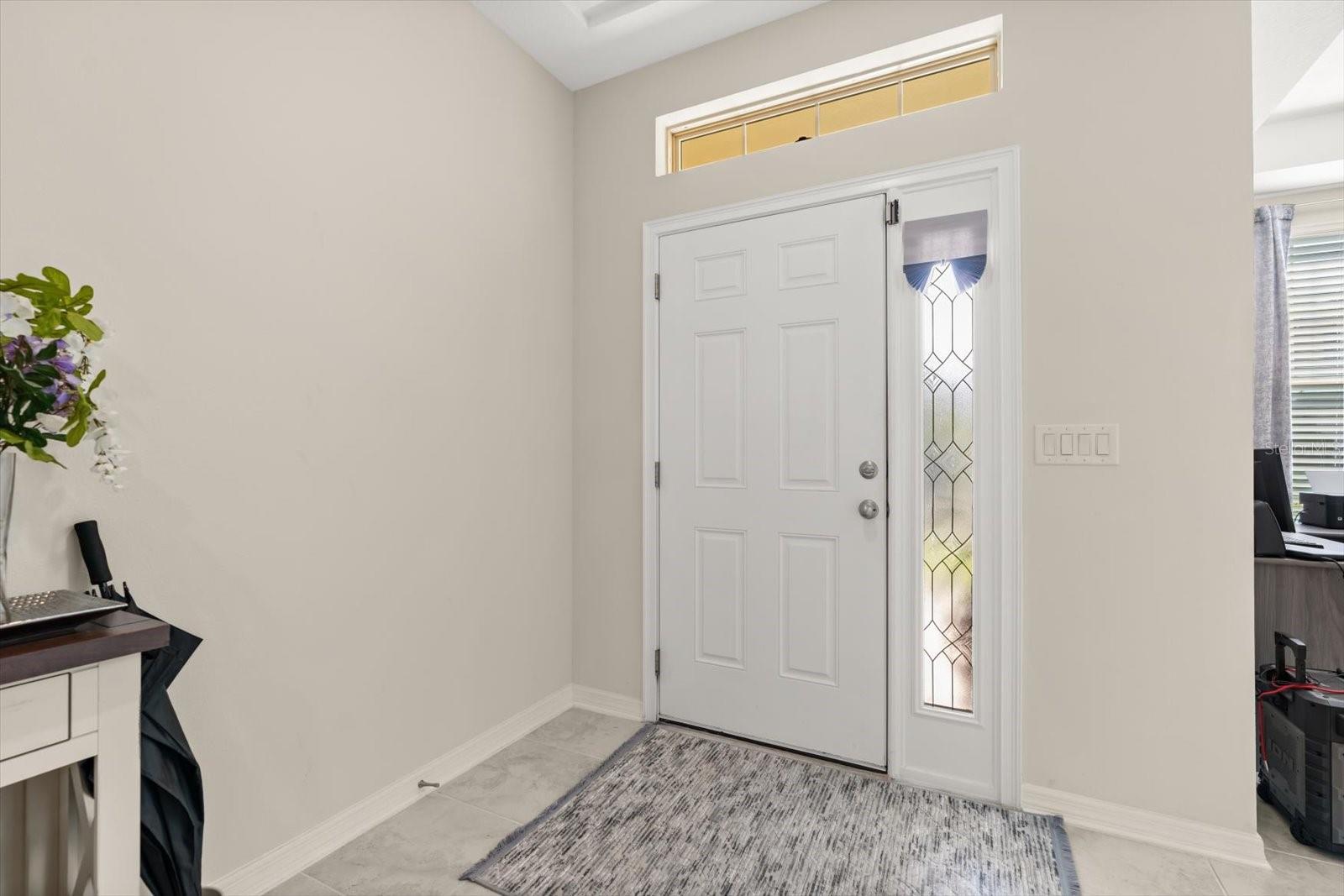 Image 5 of 43 For 889 Boxelder Avenue