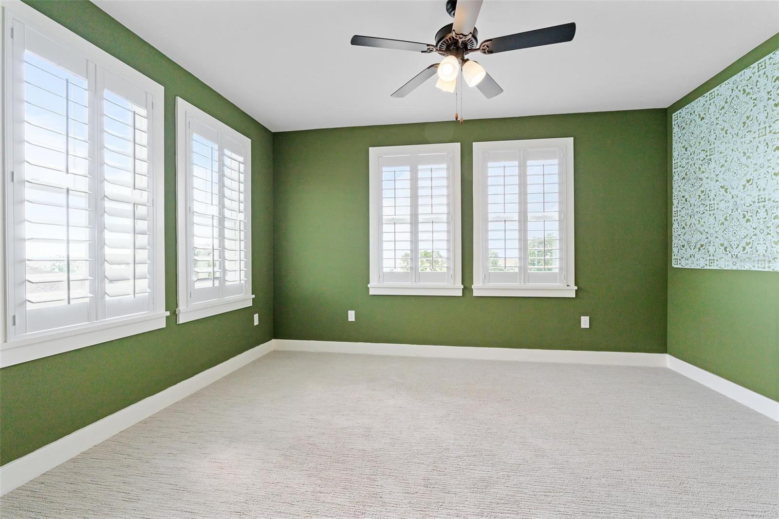 Image 38 of 72 For 907 Celadon Street