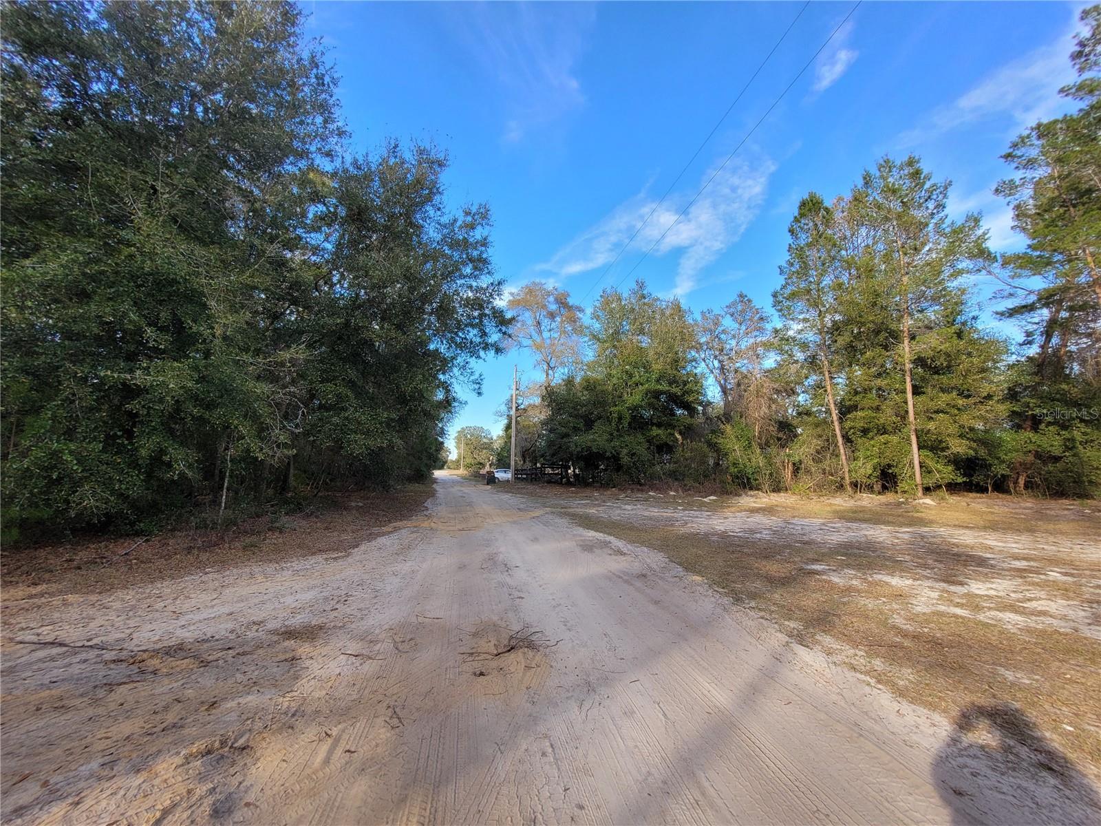 Image 26 of 82 For 41940 Pine Valley Drive
