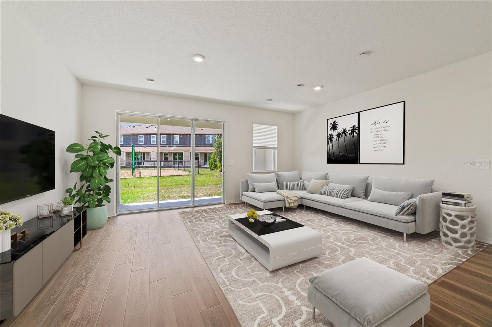 Image 4 of 6 For 555 Southern Edge Way