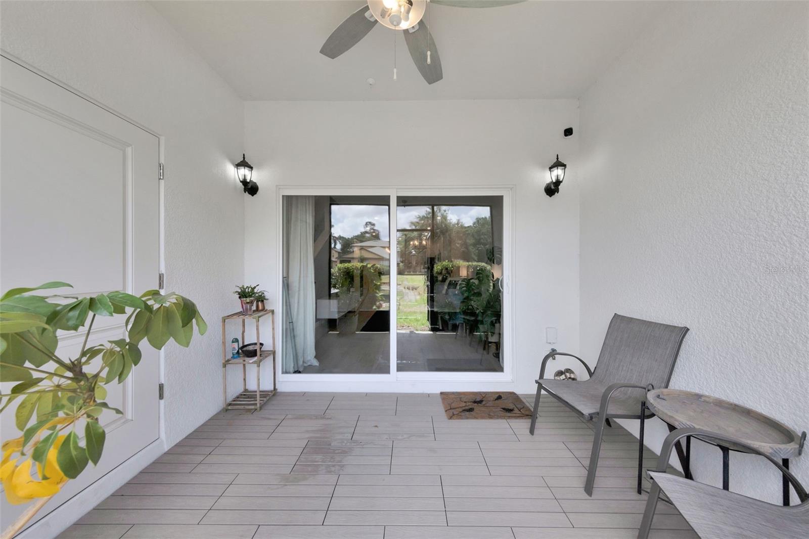 Image 17 of 24 For 2956 Oak Park Way B
