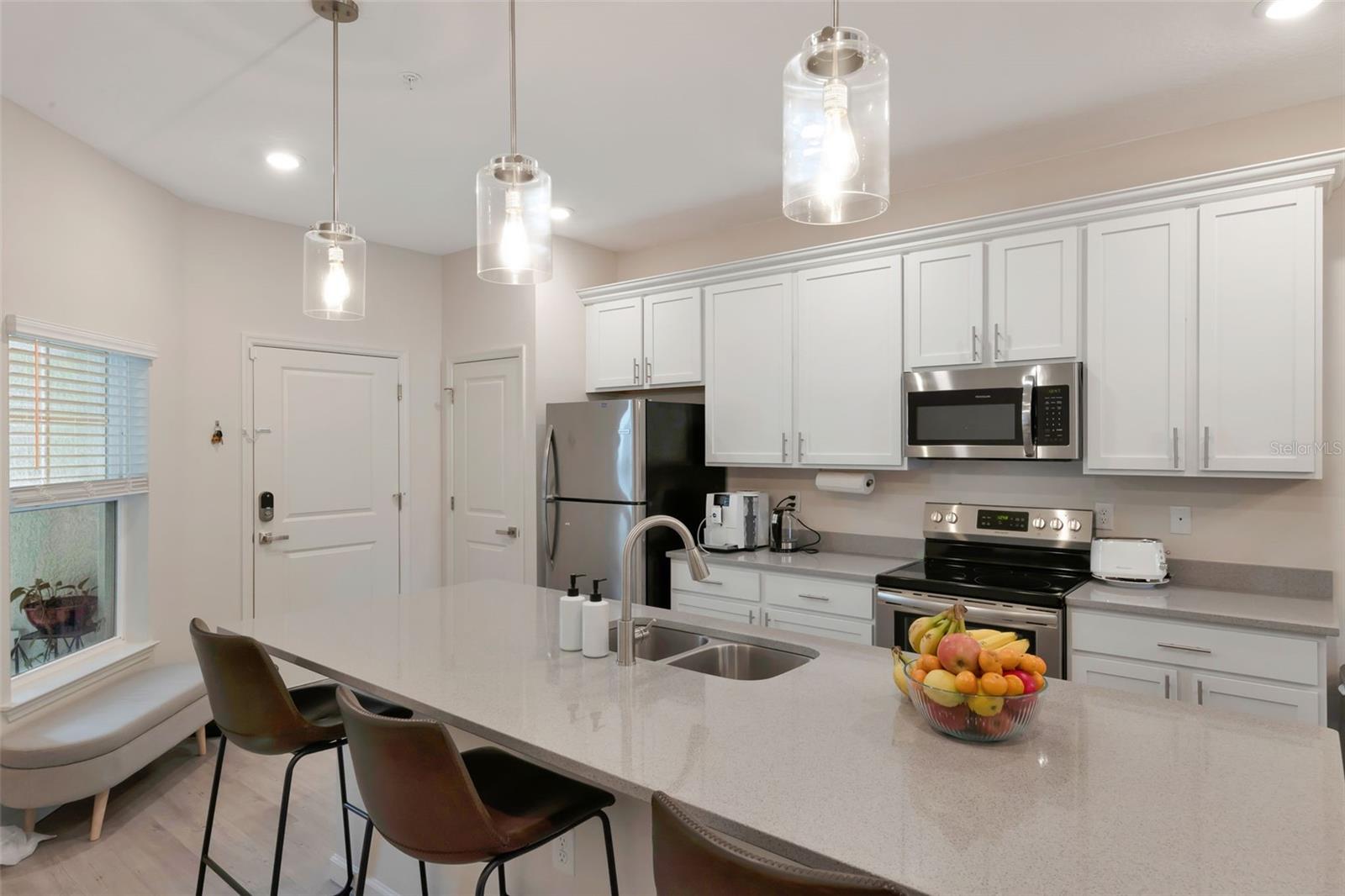 Image 3 of 24 For 2956 Oak Park Way B