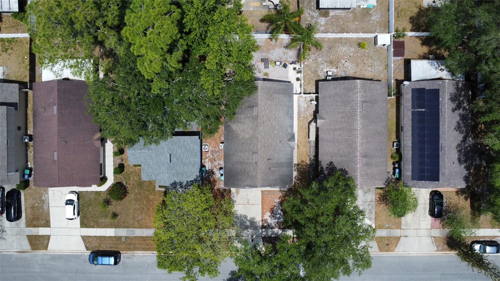 Image 2 of 30 For 10027 Creekwater Boulevard
