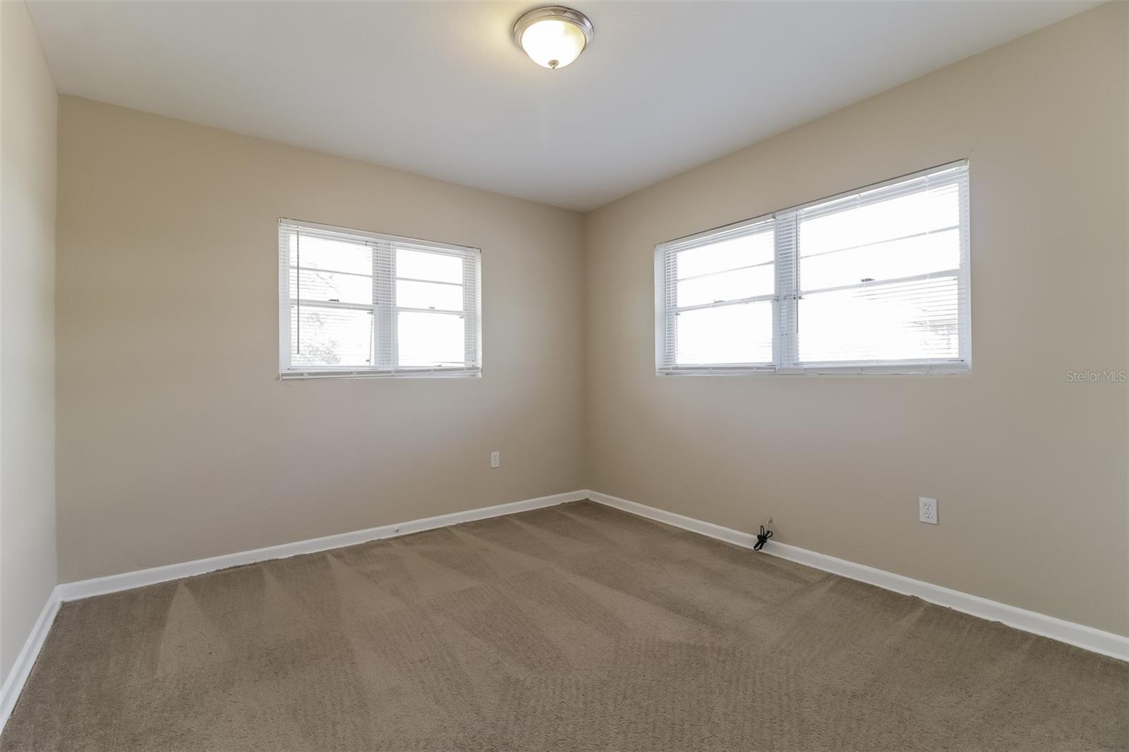 Image 8 of 15 For 4111 Robbins Avenue