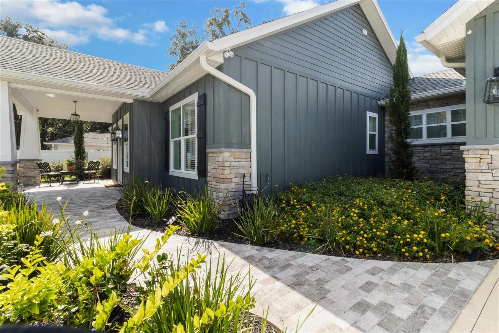 Image 4 of 42 For 8717 156th Street