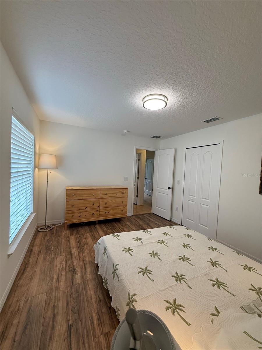 Image 33 of 39 For 4920 Lake Cove Boulevard
