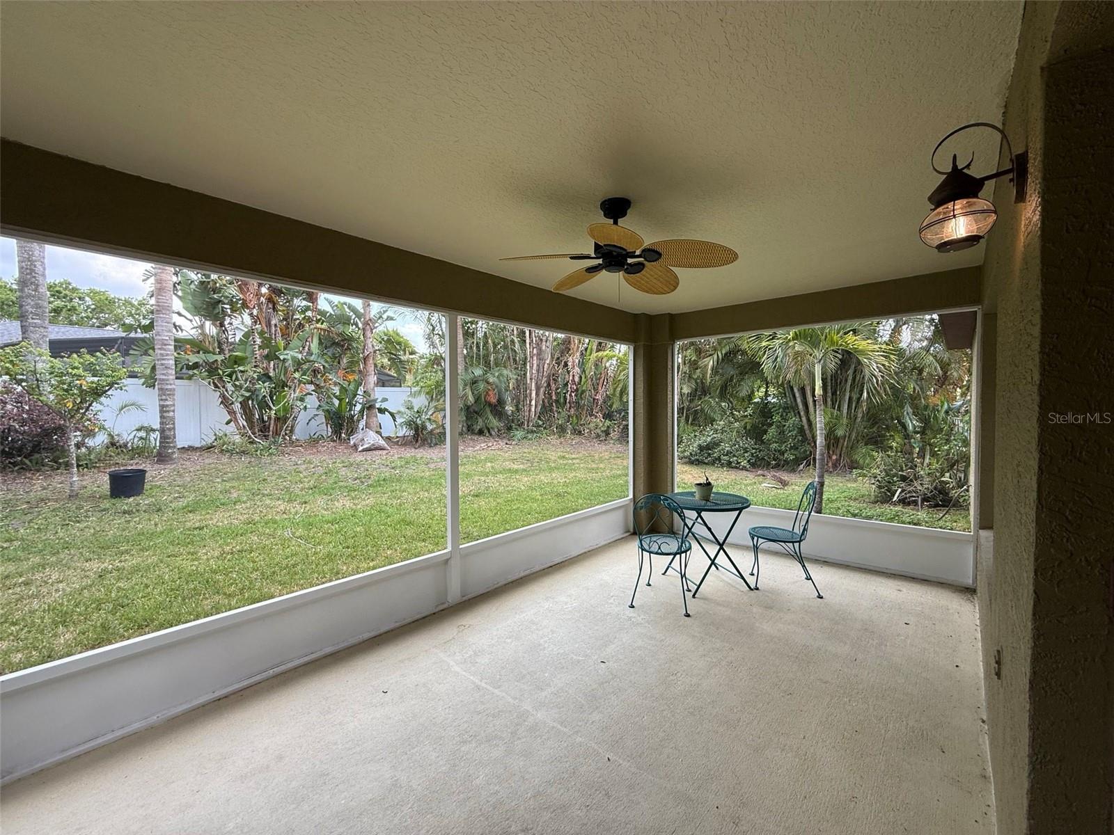 Image 34 of 39 For 4920 Lake Cove Boulevard
