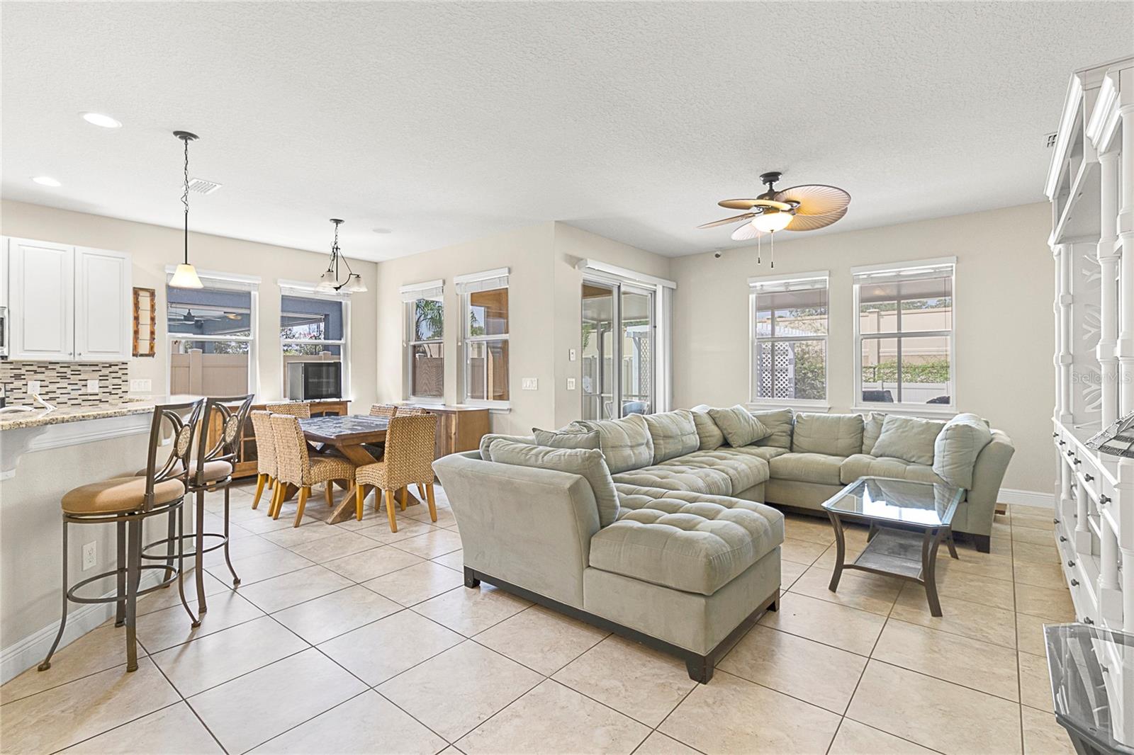 Image 11 of 33 For 6019 Fender Court