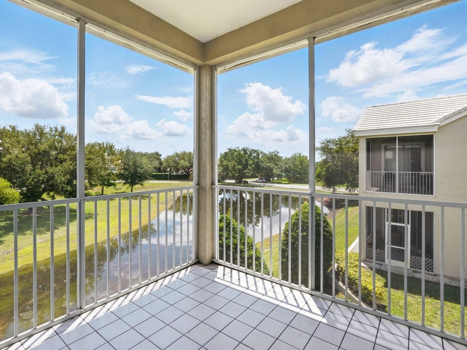 Image 25 of 41 For 7021 Della Drive 51