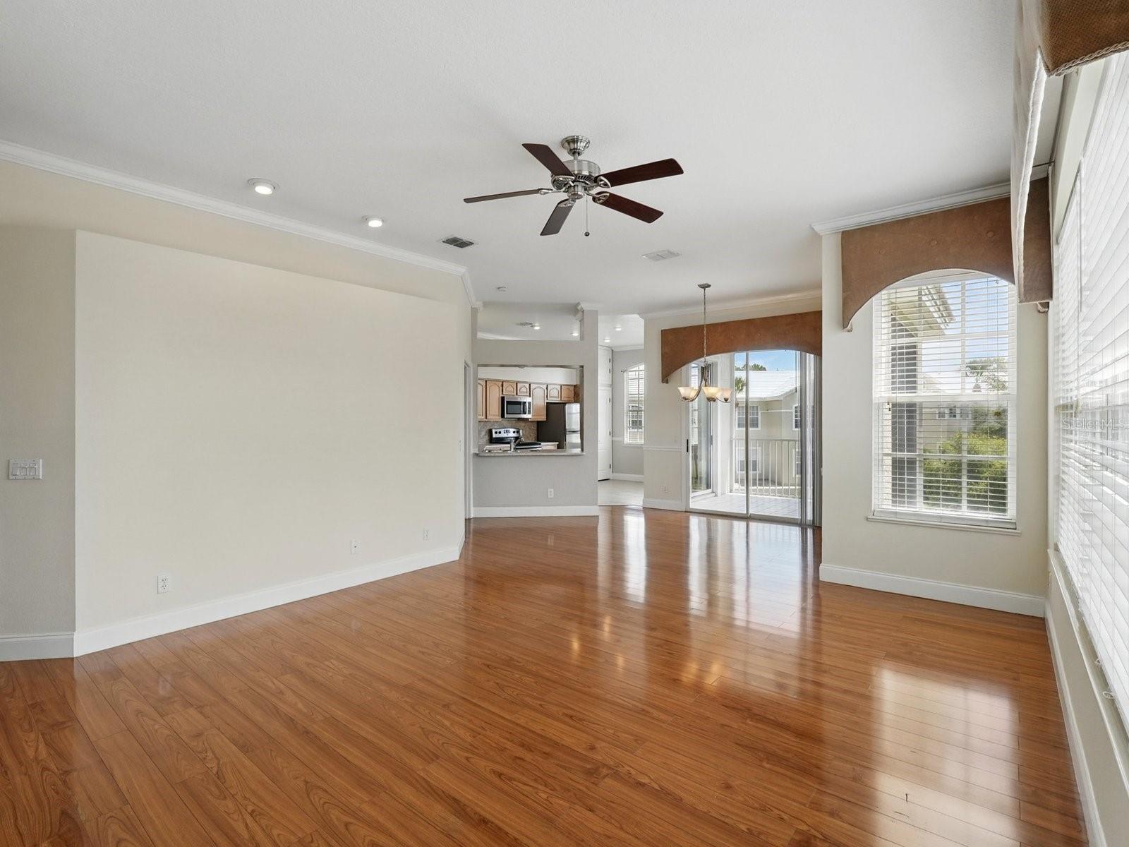 Image 3 of 41 For 7021 Della Drive 51