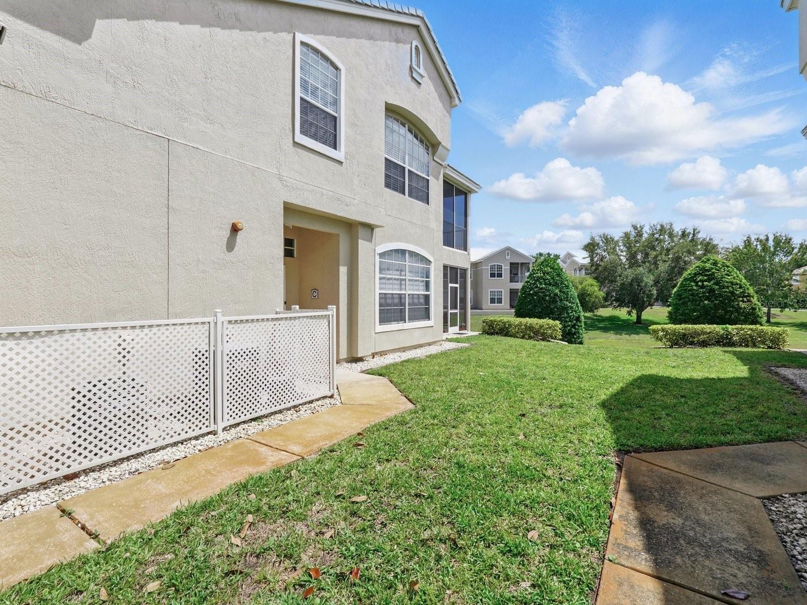 Image 33 of 41 For 7021 Della Drive 51