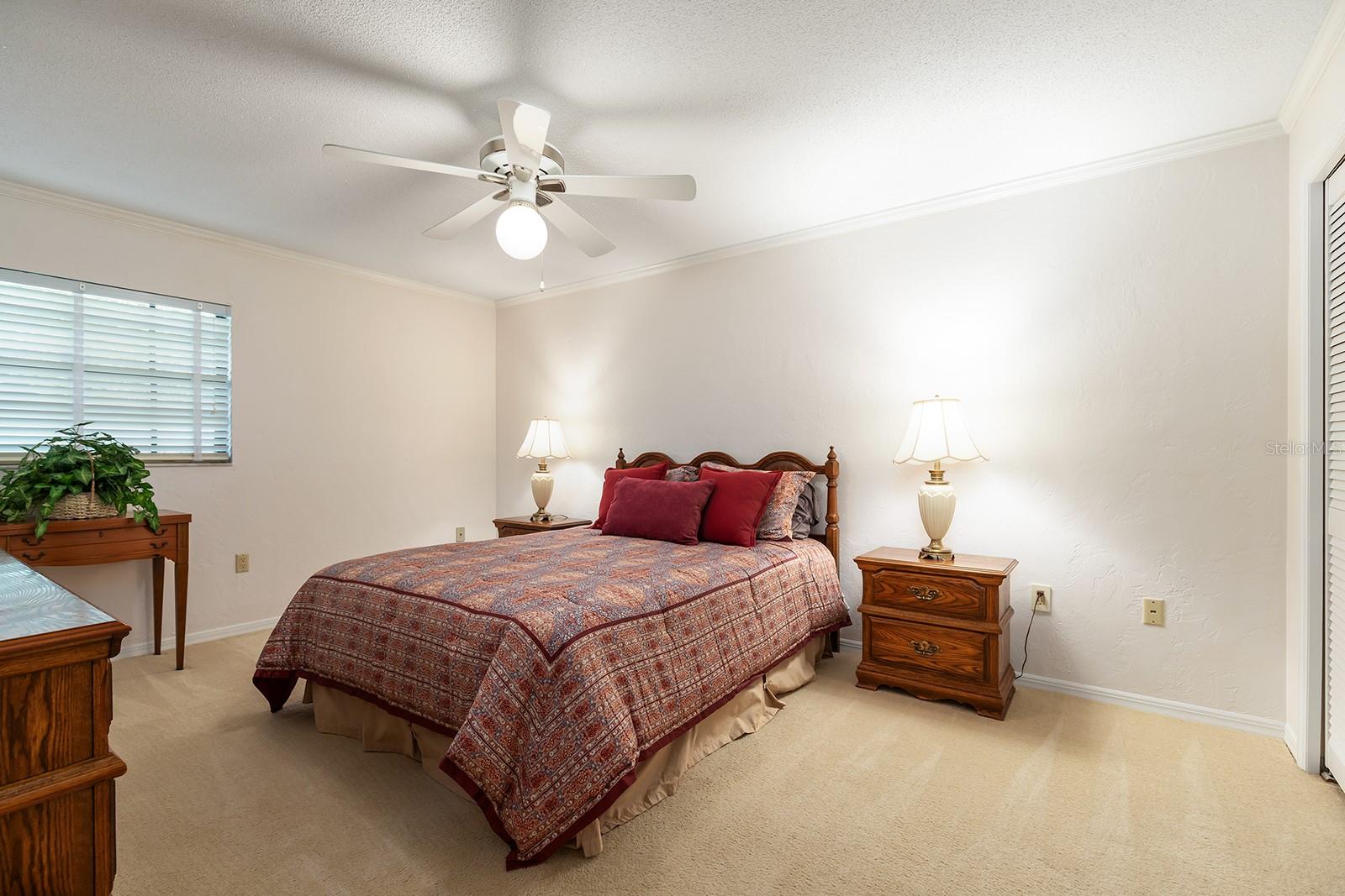 Image 19 of 30 For 429 Kimberly Court