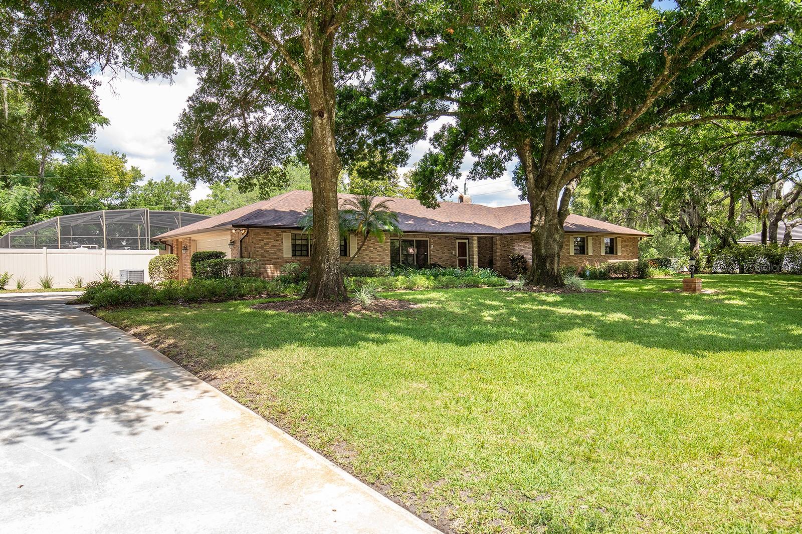 Image 2 of 30 For 429 Kimberly Court