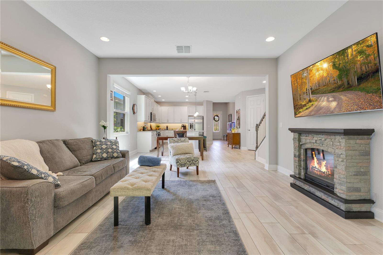 Image 13 of 44 For 2127 Bay Line Road