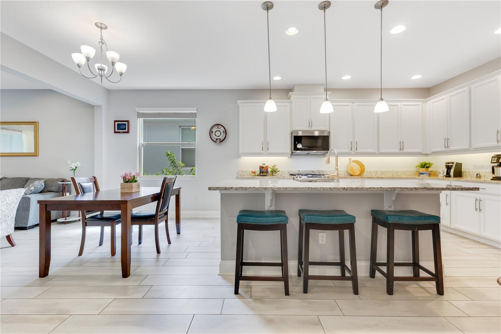 Image 7 of 44 For 2127 Bay Line Road