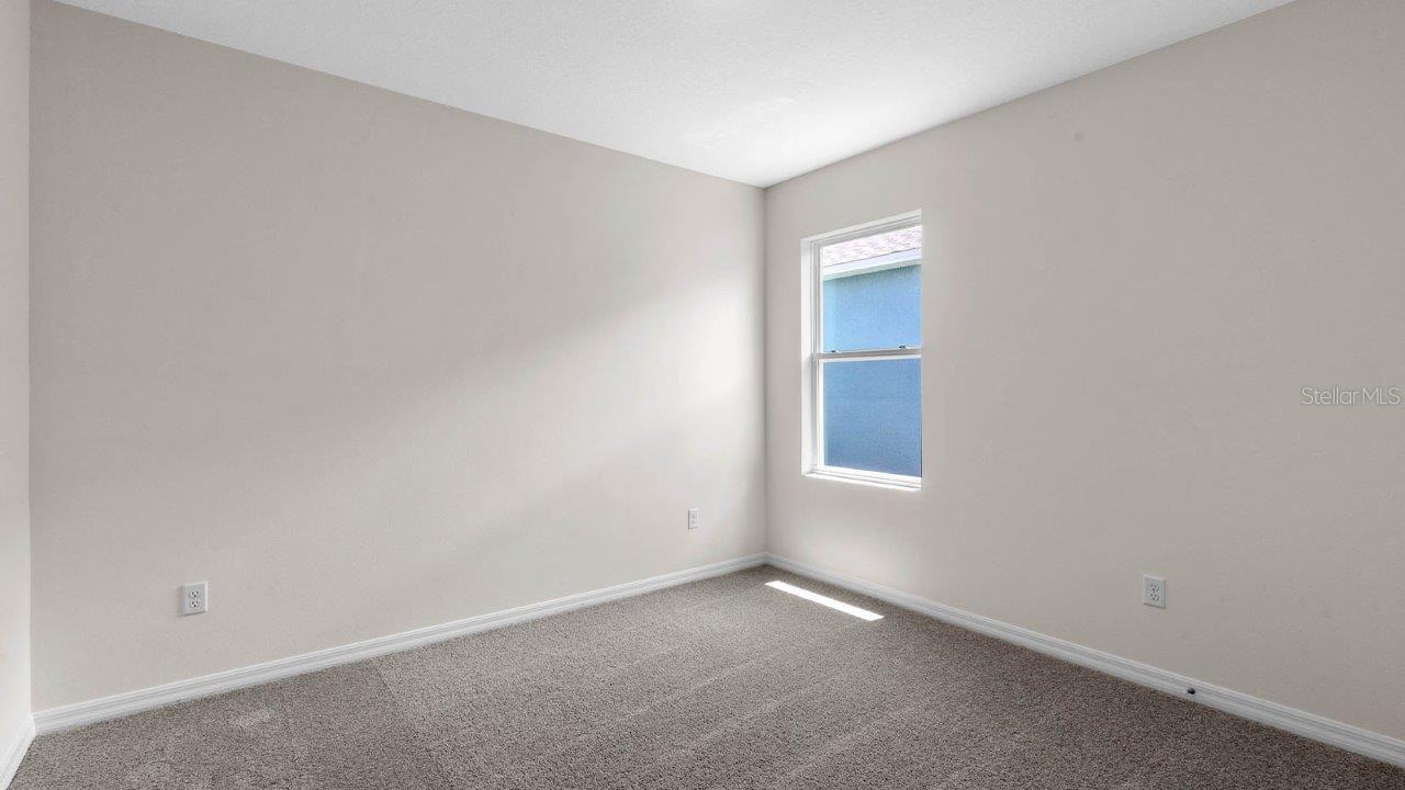 Image 34 of 38 For 207 Taylor Groves Drive
