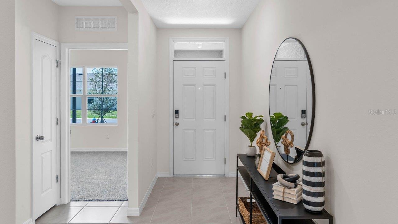 Image 4 of 38 For 207 Taylor Groves Drive